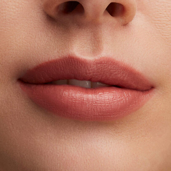 MAC        LUSTREGLASS   LIPS 3G
